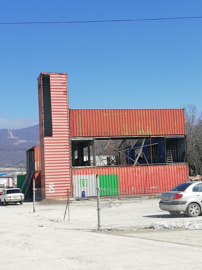 What are you ??? - My, Novorossiysk, Building, Cargo transportation, Construction market, Builders