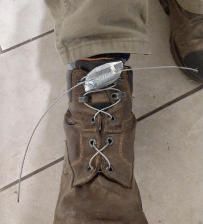 Chuck Norris shoelaces - Humor, Laces, cable, Boots, Chuck Norris