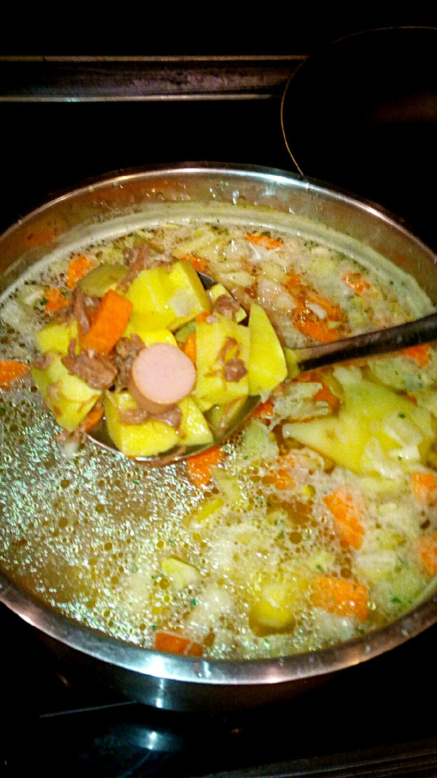 Lazy potato stew for bachelors and students. - My, Preparation, Laziness, Students, Poverty, Food, Recipe, Longpost