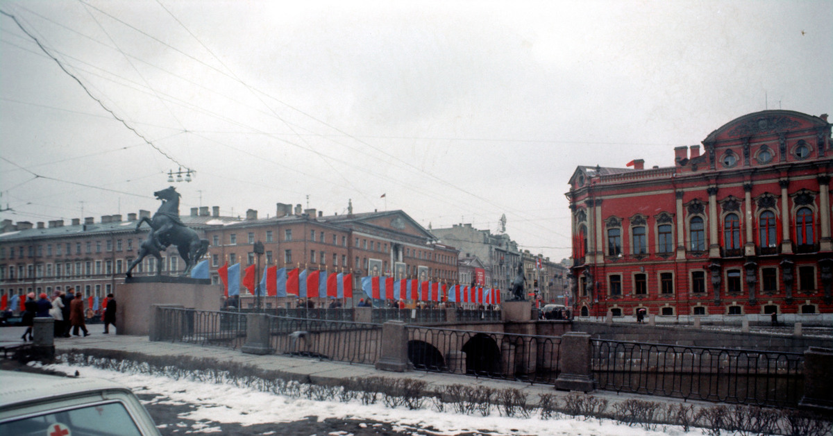 Санкт ленинград. Ленинград 1976 год. Ленинград Дворцовая 1976. Ленинград зима 1976 года. Ленинград 1976 год фотографии.