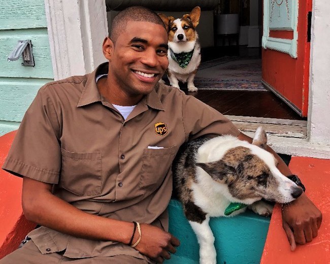 The guy works as a courier and takes pictures with clients' dogs. - Dog, Courier, The photo, Longpost, Fasting April 1, 2019, UPS