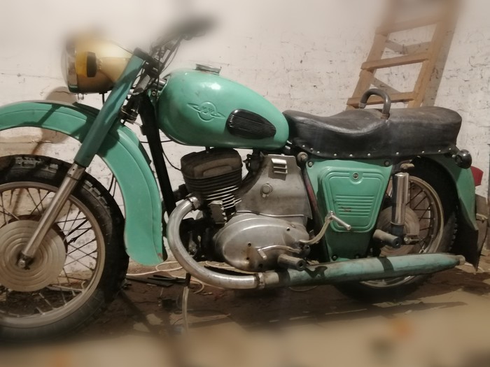 Cheerful old man, 56 years old and no tuning - My, Motorcycle IZH, Story, Rarity, Hobby