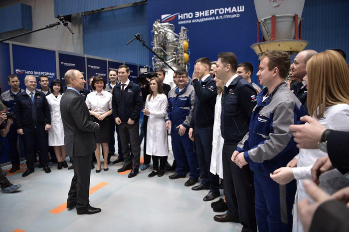 Putin denied workers benefits and referred to foreigners - Reduced fare, Investments, 