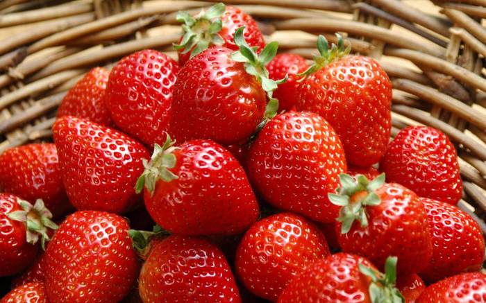 Strawberry - Summer, Strawberry, Berries, Strawberry (plant)