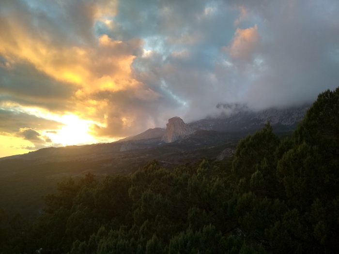 Sunset in the mountains - My, Nature, The mountains, Sunset, Landscape