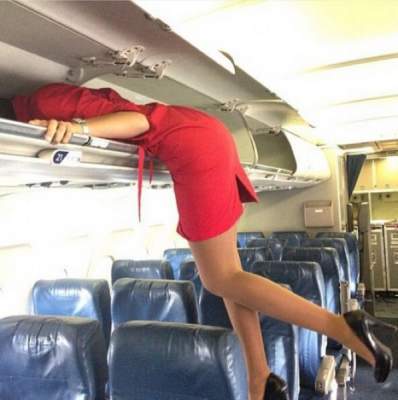 Flight attendants showed what they do while there are no passengers nearby - Stewardess, Dedication, Scream, Longpost