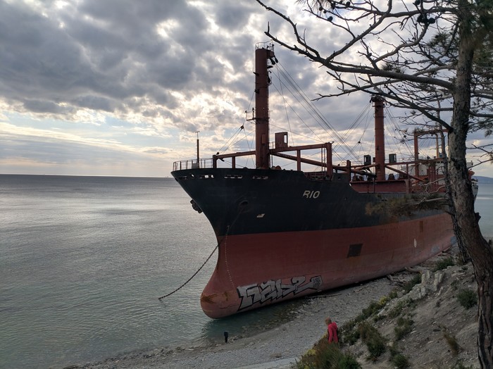 Dry cargo ship Rio. - My, Краснодарский Край, Bulk carrier, Gelendzhik, Longpost, The photo, Ship