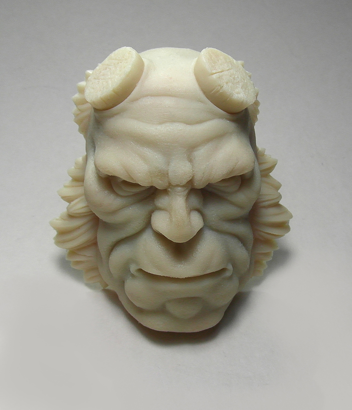 Впервые пробую отливку полиуретаном. Осталось покрасить. Если кто-то знает, как можно покрасить быстро и просто - рада буду услышать)