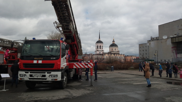 Tomsk Easter Ministry of Emergency Situations - My, Ministry of Emergency Situations, Easter, Holidays, Longpost