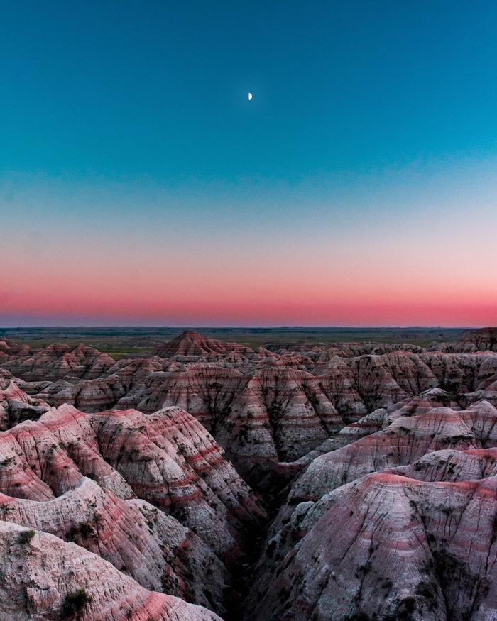 Rocks in South Dakota - Dakota, USA, The rocks, Sky, Sunset, The photo, Beautiful, moon