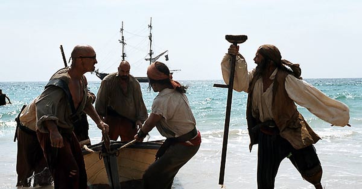 На острове жили 90 пиратов они выходили