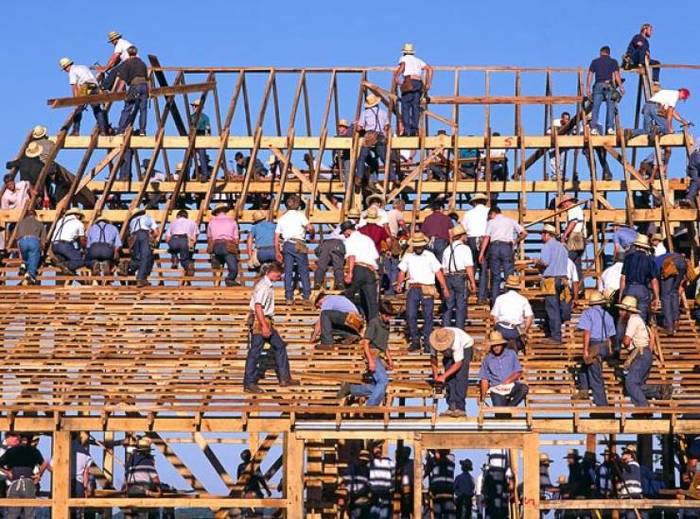 A solid roof will - Wooden house, Roof, Workers, Building