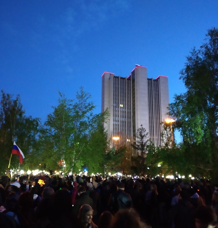 Ural Square did not pass - My, Yekaterinburg, Square, , Temple construction, Video, Longpost