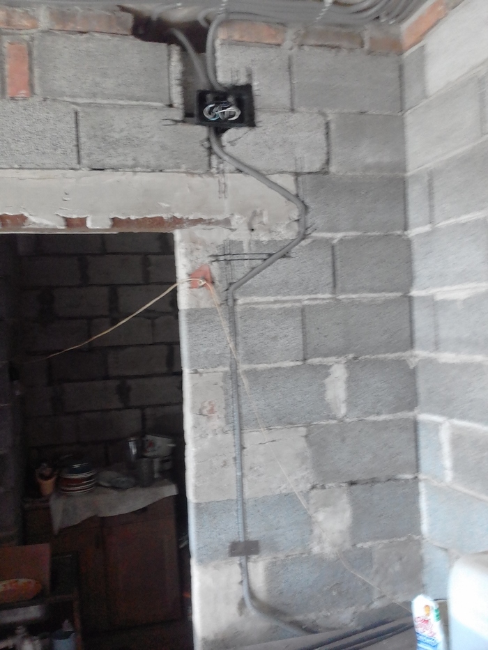 Extremely budgetary electrical installation in a country house. - My, Electrics in the country, Electrician, Электрик, Longpost