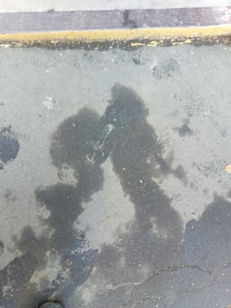 A couple of spots on the pavement - My, Painting, Spot, Asphalt, Longpost, Pareidolia