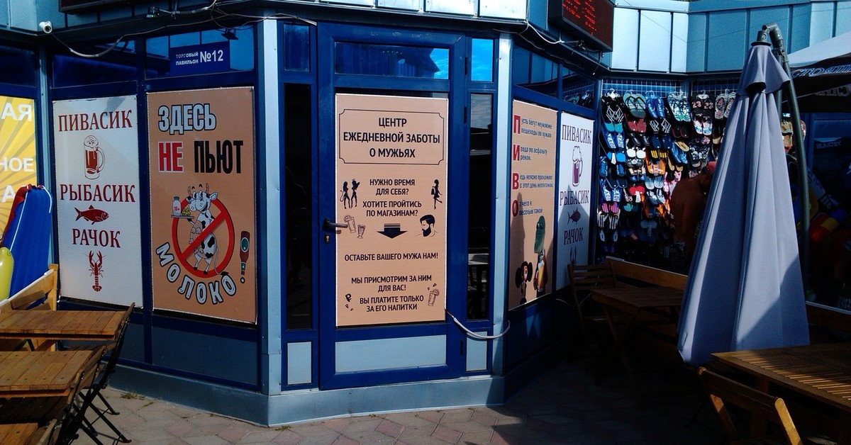 крепкого здоровья мамочка. девушка медитирует. человек в гармонии с собой. ежедневных забот. здоровое тело женщины.