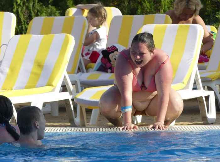 Come on, I'm jumping right now))) - Swimming pool, Fat man, Humor, Fullness