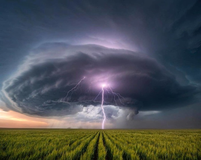Thunderstorm in Kansas - Kansas, Thunderstorm, Clouds, Lightning, Nature, Sky, The photo, USA