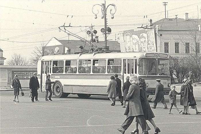 Blind? - It seemed! - My, Trolleybus, Blind, Embarrassment, the USSR, 70th, The blind