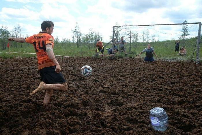 How were the competitions for the Cup of Russia in swamp football - Football, , Competitions, Games, Longpost