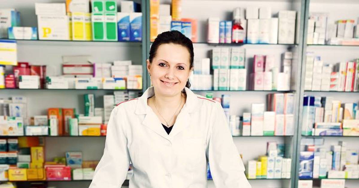 Фасовка лекарственных средств. Проспект космонавтов 45 городская аптека. Медгородок екатеринбург аптеки. Вакансии аптек екатеринбург. Заведующая аптекой.