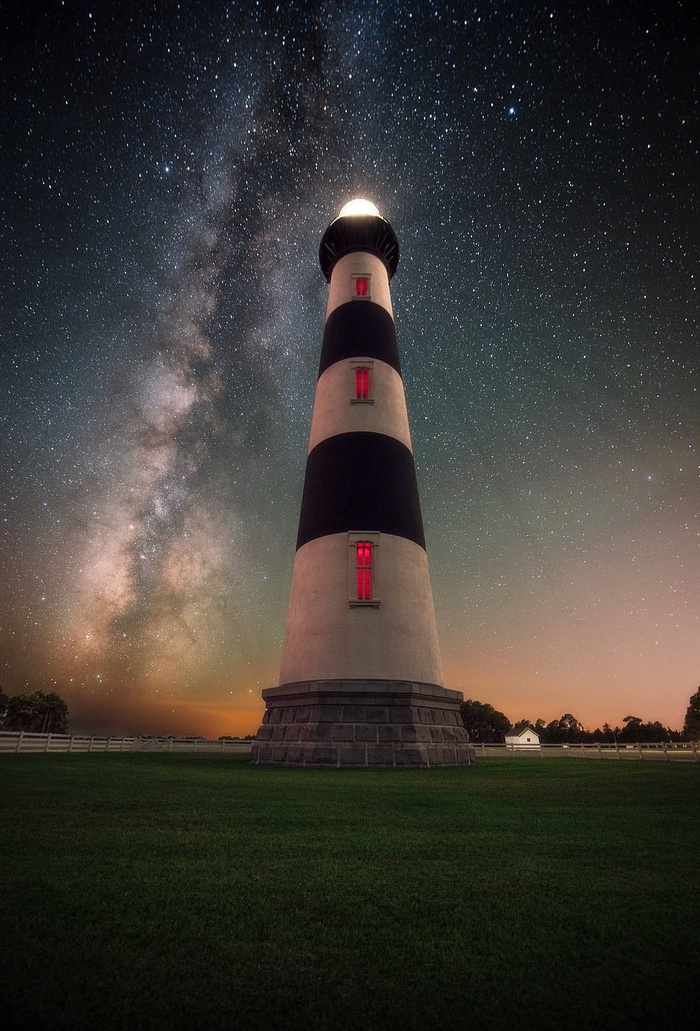 Milky Way over Bodie Island Lighthouse in North Carolina - The photo, Lighthouse, Milky Way