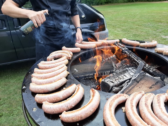 Как питерская интеллигенция приехала мяса пожрать. - Моё, Наши за рубежом, Мясо, Испанский стыд, Длиннопост