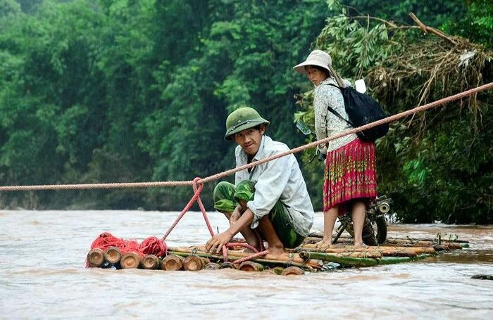 Road to Knowledge - School, River, Longpost