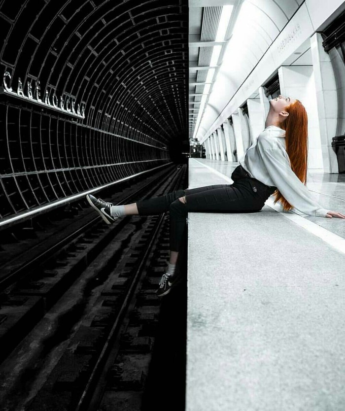 Black and white - Metro, Beautiful girl, Reddit, The photo, Savelovskaya