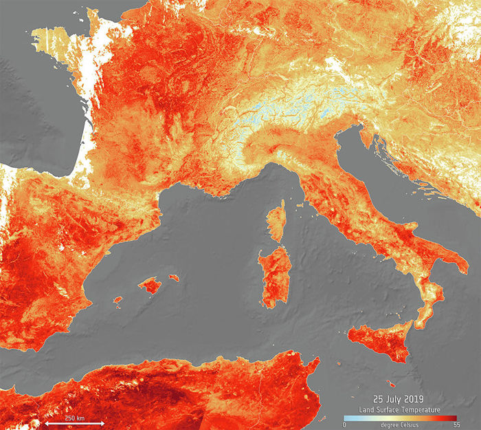 Record heat in Europe was shown from space - Europe, Heat, Record, Риа Новости, Space, Satellite