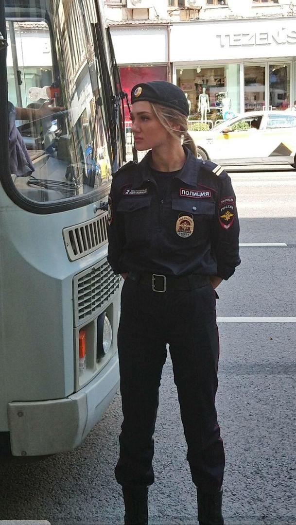 On guard of the peace of citizens. - Rally, Moscow, , beauty, Female beauty, Police, Russia, Girls