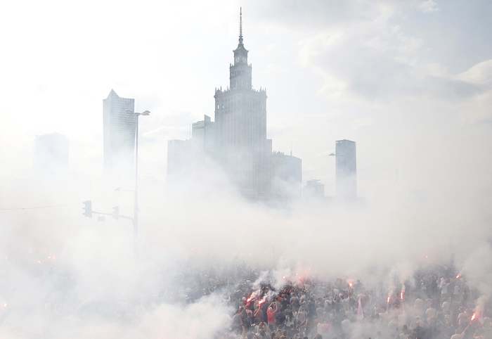 Rally in honor of the 75th anniversary of the Warsaw Uprising of 1944 - Smoke, Rally, Warsaw, A minute of silence, Harness, Fire