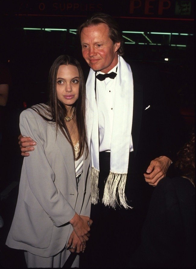 Angelina Jolie with her father, 1990 - Angelina Jolie, John Voight, Family, Celebrities
