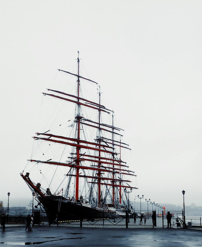 Барк "Седов"