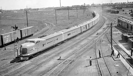 Trains of aerodynamic outlines: from M-10000 to Green Diamond. - Railway, Industrial Design, USA, Longpost, Diesel Train