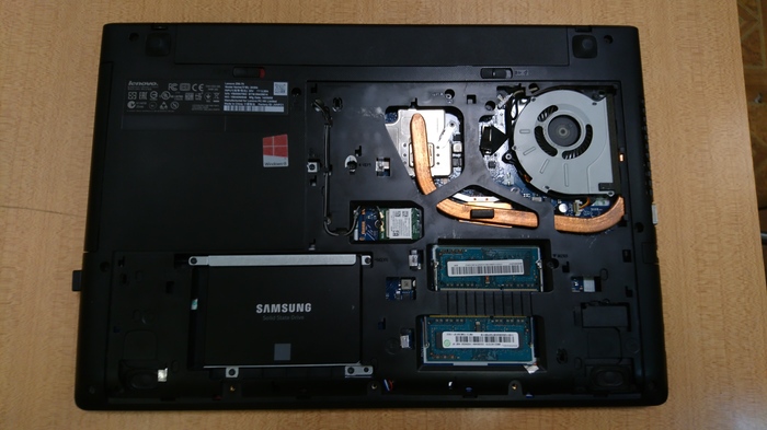 SSD в старый ноутбук. Ноутбук, Проблема с SSD, SSD, Длиннопост