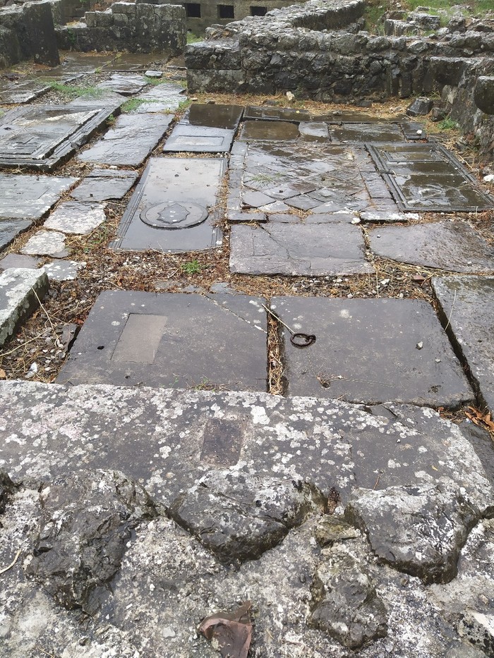 Которское кладбище Кладбище, Черногория, Котор, Средневековье, Клим Жуков, Длиннопост