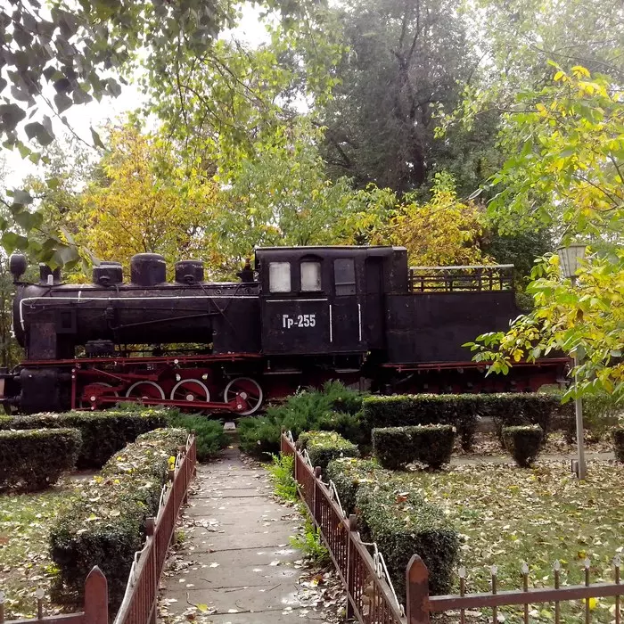 A bit of autumn... - My, Autumn, Locomotive