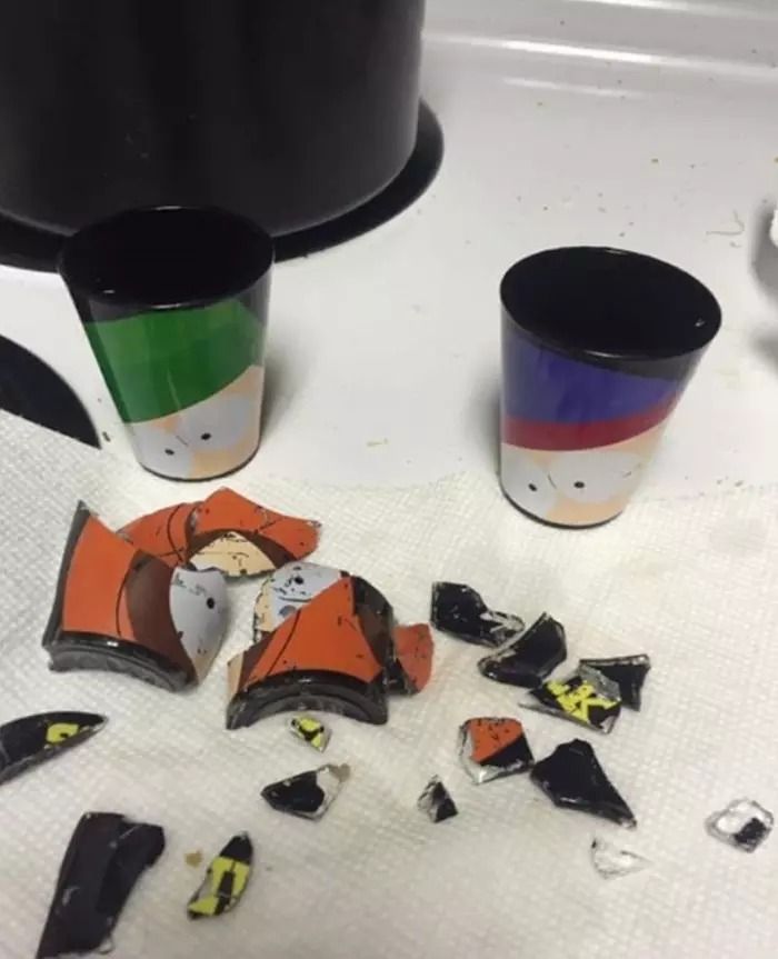 Oh my god, they killed Kenny! - South park, The photo, Cup