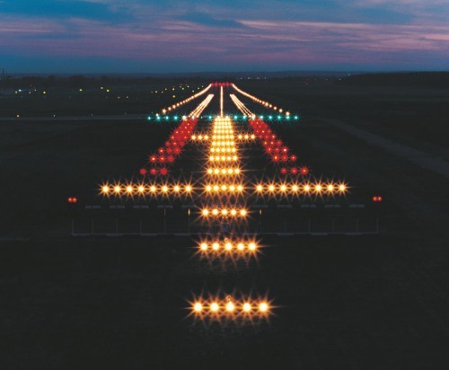 Landing in the dark - Airplane, Landing, The airport, , Boeing, Plane crash, Longpost, Runway strip, Boeing