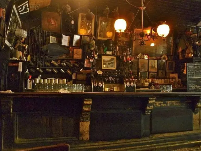 Leprechauns, banshees and silkies enter the bar... - My, Writober, Writing, Irish pub, Fantasy, Story, Longpost