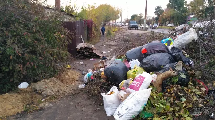 You shall not pass! - My, Garbage, Trash can, Voronezh, Ecology, No rating, Video, Longpost