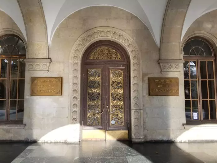 Diary of a traveler, Georgia - Gori, Uplistsikhe, part 2, December 2018 - My, Travels, Georgia, Tbilisi, Gori, The photo, Longpost