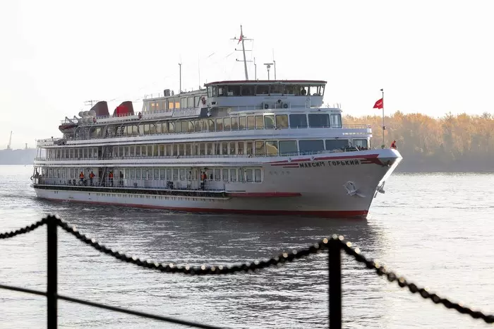 Tour along the Yenisei on a boat for a million rubles. - Yenisei, Krasnoyarsk, Motor ship, Maksim Gorky, Prices, Longpost