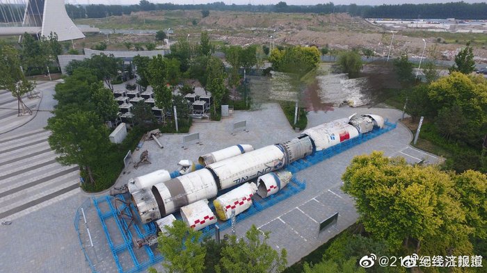 Использованная китайская ракета станет рестораном