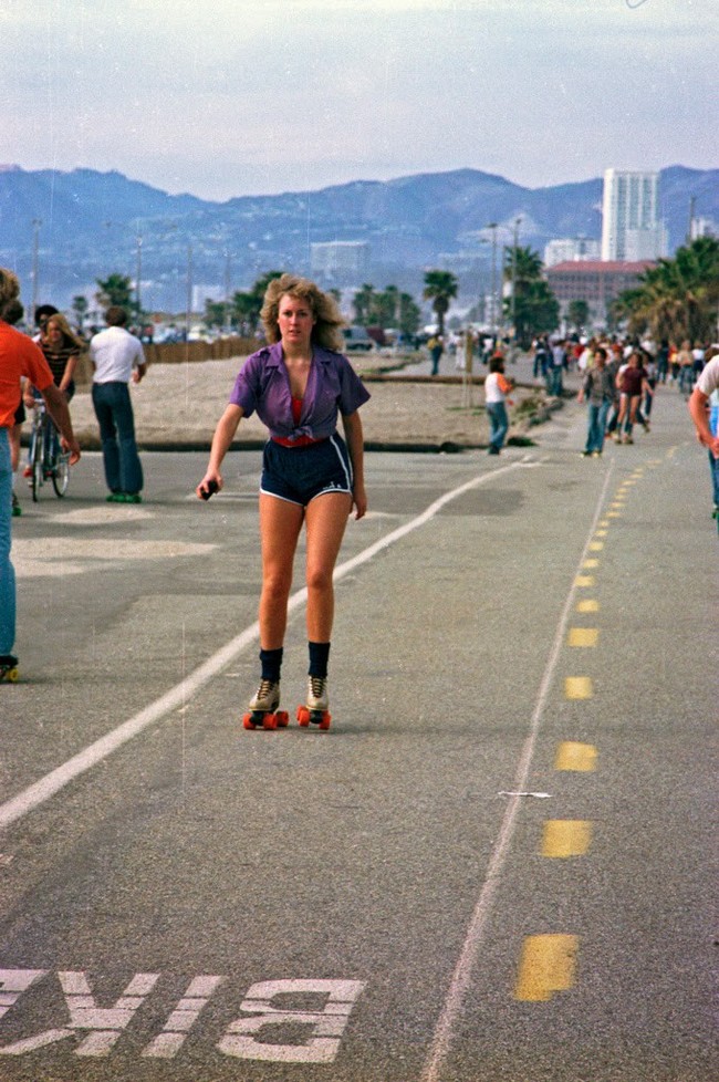 Калифорнийские роллеры 1969-1970 год.Venice Beach. Лос- Анджелес - США, Лос-Анджелес, Океан, Лето, Солнце, Длиннопост, Роллеры, Ролики