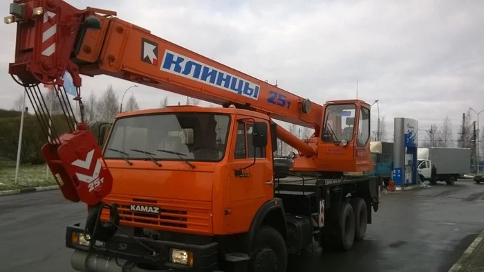 Truck crane operator (truck crane operator).Choice of profession - My, Crane operator, Tap, Work, Technics, Building, Longpost