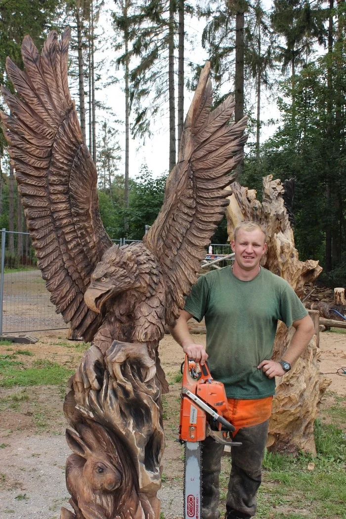 Wood carving with a chainsaw - My, Wood carving, Sculpture, Wood sculpture, Woodworking, Garden furniture, Longpost