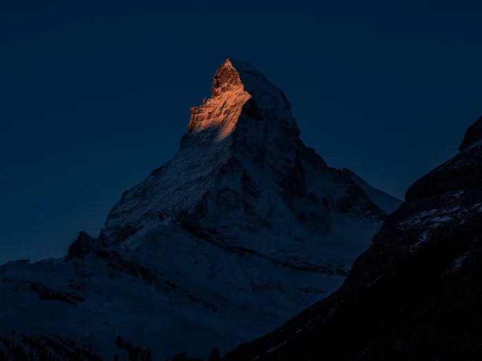 Matterhorn at dawn - The mountains, Matterhorn, Alps, Nature, dawn