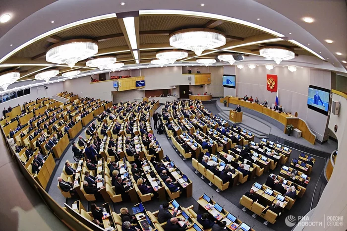 The State Duma in the first reading supported the ban on the sale of certain types of smartphones and computers without Russian software - State Duma, Bill, IT, Hypocrisy, Mat